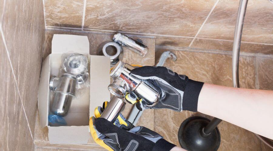 Professional gutter cleaning in Sweet Water, AL